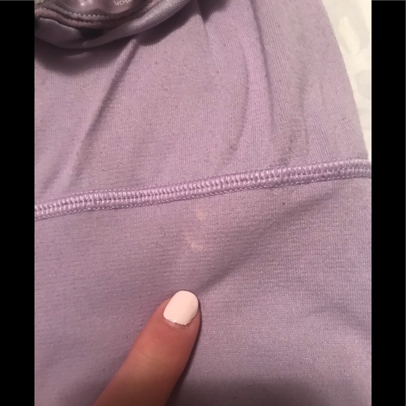 Lavender Lululemon workout yoga tank top - Picture 9 of 11